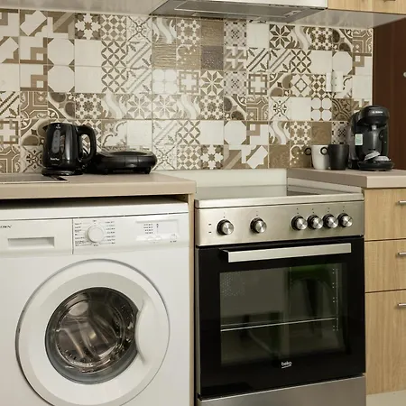 Zeusplace Urban Flat 2 *