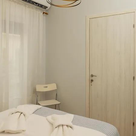 Zeusplace Urban Flat 2 Daire